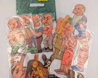 vintage Snow White paper dolls 