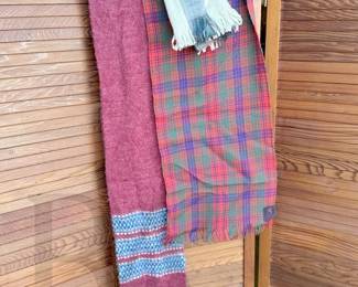 scarfs