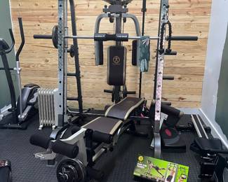 Large workout station