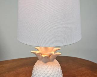 Pineapple Ceramic Table Lamp second image