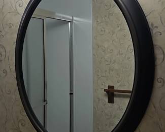 Round Wall Mirror