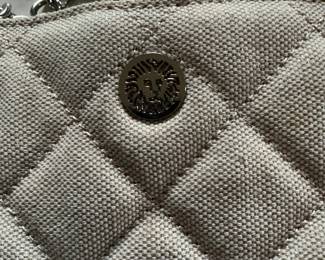 Quilted shoulder bag second image
