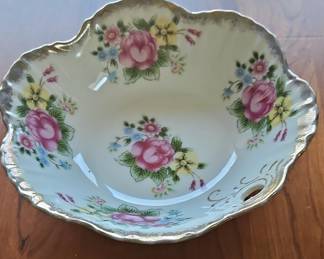 Pink Roses Serving Bowl