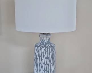 Textured Ceramic Table Lamp
