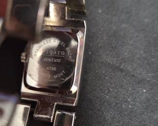 Womens Quartz Watch second image