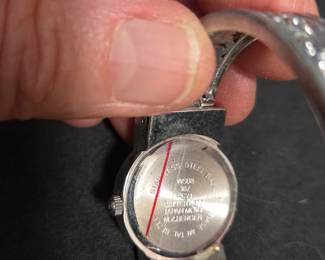 Womens Quartz Bangle Watch second image