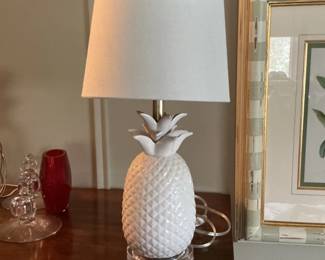White Ceramic Pineapple Lamp