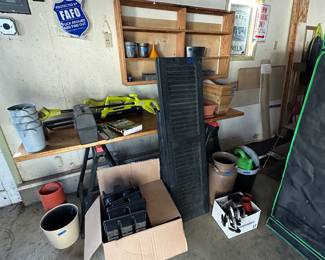 Electric trimmer and weed eater