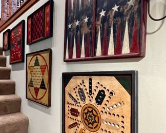 Collection of primitive board games~