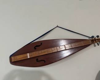 DULCIMER