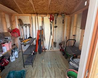 garden and yard tools