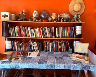 books, decor, Frankoma