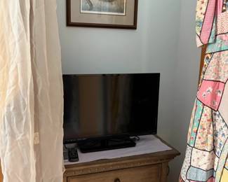 tv, cabinet