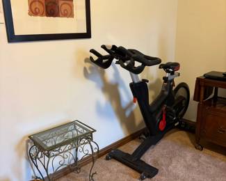 exercise, small table, decor