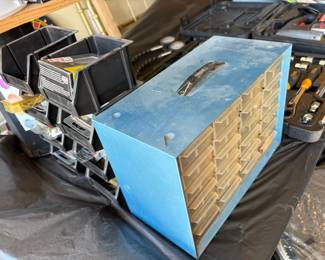 hardware and organizers