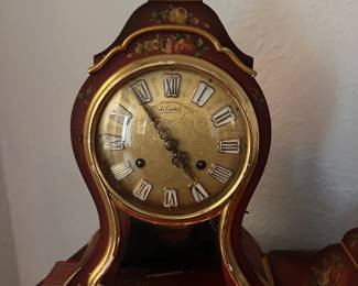 Le Castel mantel clock