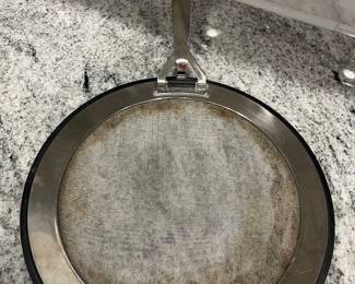 Le creuset splatter screen