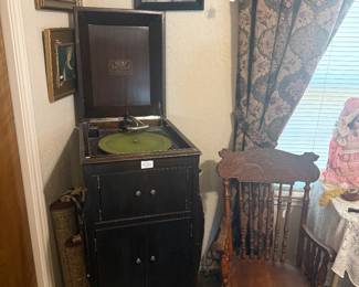 Victrola Victor  Talking Machine