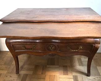 Vintage French Provincial Walnut Bombe Style Commode Chest With Pull-out Extension And Brass Hardware Lot #: 10