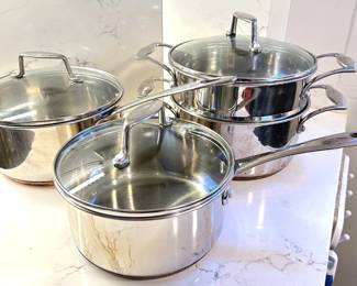 Set Revereware Copper Bottom Pots Lot #: 133