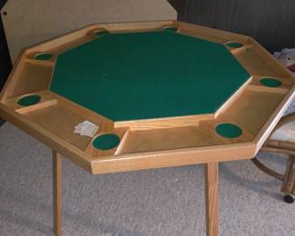 Card game table- excellent condition