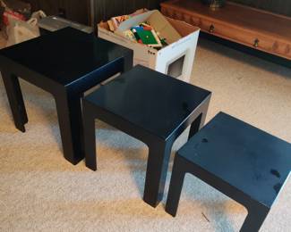 Stackable accent tables