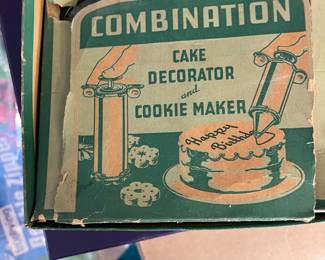 Vintage Combination Cake Decorator And Cookie Maker With Recipes Complete Set
