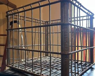 Vintage Metal Dean’s Milk Crate