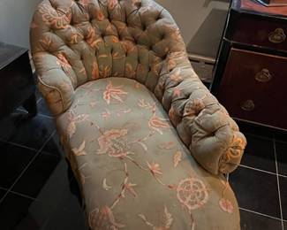Napoleon III Tufted Chaise Lounge