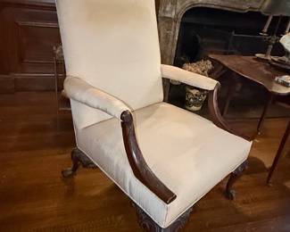 Queen Anne Style Mahogany Armchair with Claw and Ball Feet