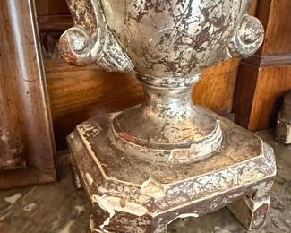 Neoclassical Giltwood Urn Pedestal