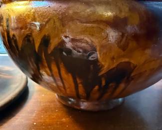 Antique Peaseware Maple Covered Jar with Marbled Glaze