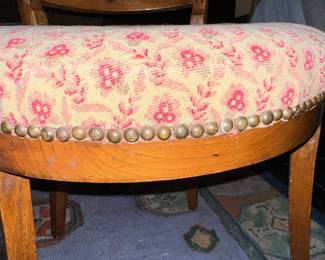 Victorian Carved Walnut Balloon Back Side Chair
