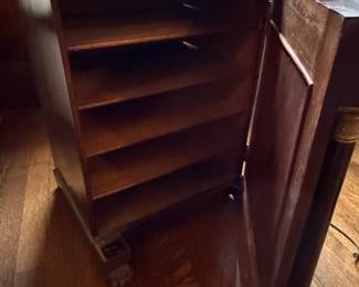 Empire Style Mahogany Side Cabinet with Drawer and Cabinet Door