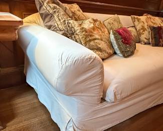 Rachel Ashwell Couture T-ARM SQUISHY SOFA