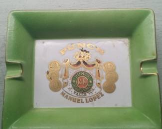 Punch "El Rey del Mundo" Ashtray