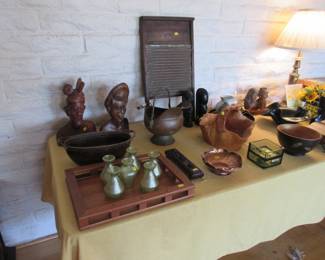 A variety of decor from around the world! Africa, Germany, Bali? China!