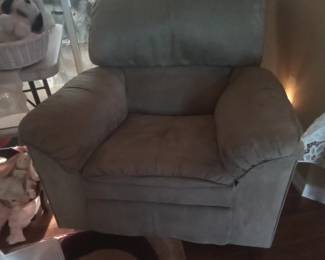 Rocker to match couch and loveseat