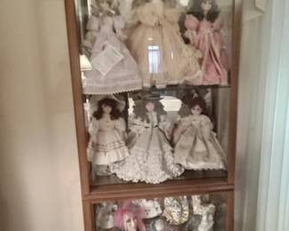 More beautiful dolls