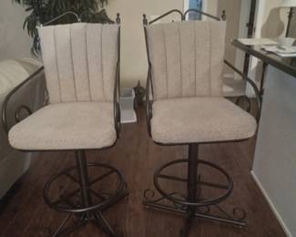 High rise bar stools