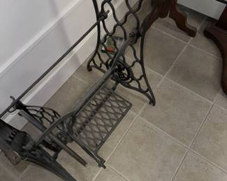 old Singer Sewing Machine base Treadle 
