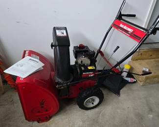 Snow blower, starts right up!