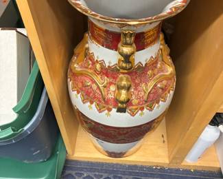 large oriental vase set