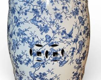 SAFAVIEH Ceramic Garden Stool