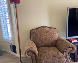 Cool Reading Chair And Lamp