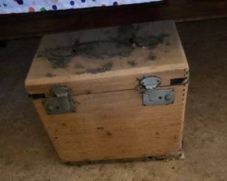 Case to Sewing Machine 