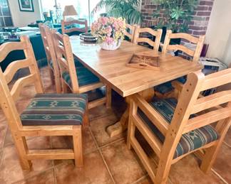 CUSTOM MADE DINING TABLE AND CHAIRS/2 LEAVES/8 CHAIRS/METAL GEARS ROLL OUT TO PLACE LEAVES IN