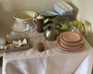 Vintage dish set McCoy Pottery Vintage bowls