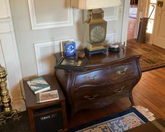 Side table with drawers, brass lamp