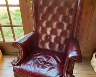 Tufted Leather Executive Office Chair